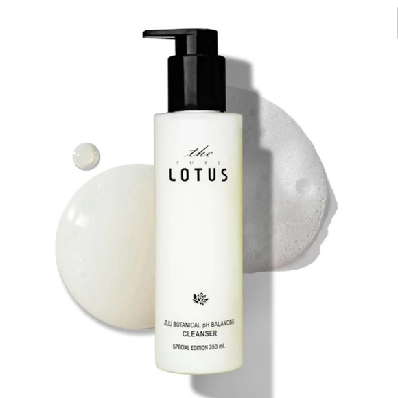‼️FINAL PRICE‼️ The Pure LOTUS Cleanser, Retail $37 - Picture 3 of 7